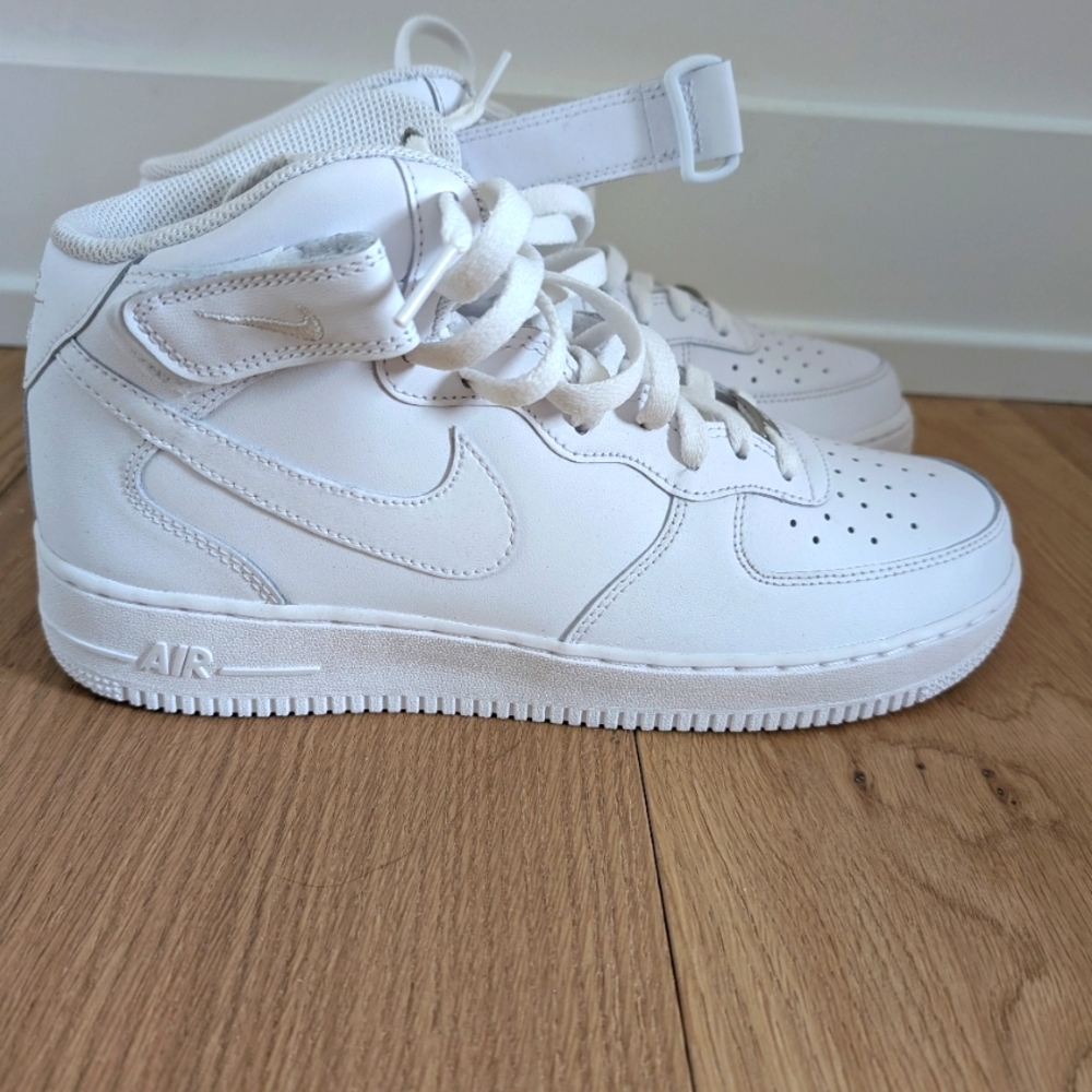 Nike Air Force 1 High Top Sneakers - White